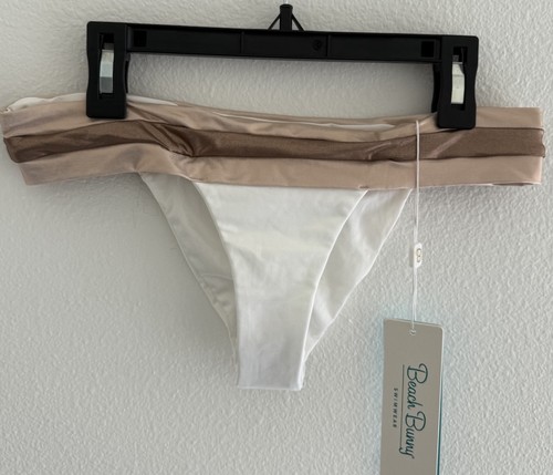 Nwt 120 beach bunny - nwt,